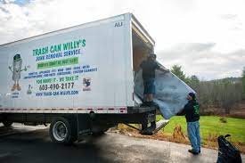 Best Garage Cleanout  in Sarasota Springs, FL